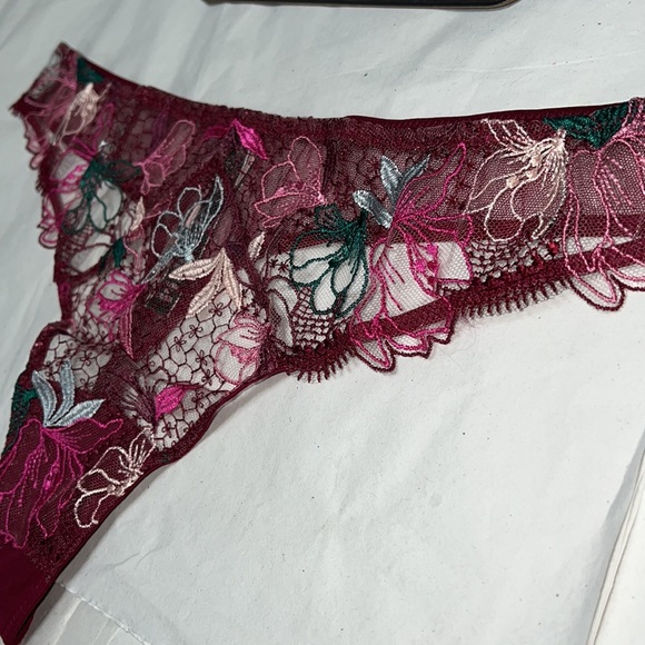 (XL) Victoria's Secret Very Sexy THONG Panty - Picture 7 of 12